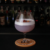 見た目も味も良い。鮮やかな色味が美しいドリンク。