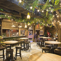 BeeRUSH ビーラッシュ ミナミ店の特集写真