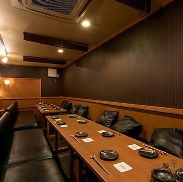 WA鶏BAR ワトリバーの雰囲気1