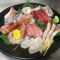 刺身盛り合わせ