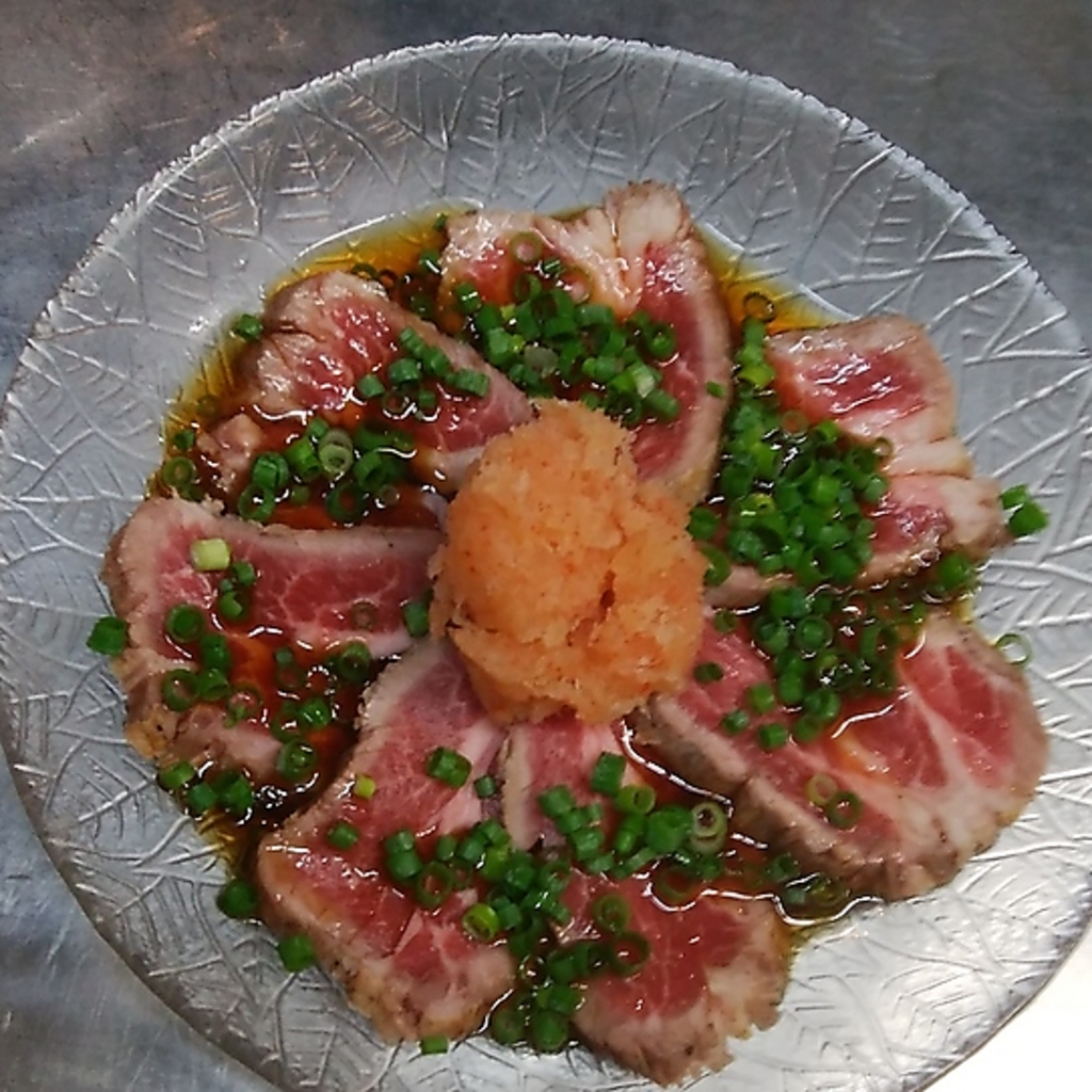 大好評！ジンギスカンのたたき！是非ビールと一緒に召し上がって下さい。