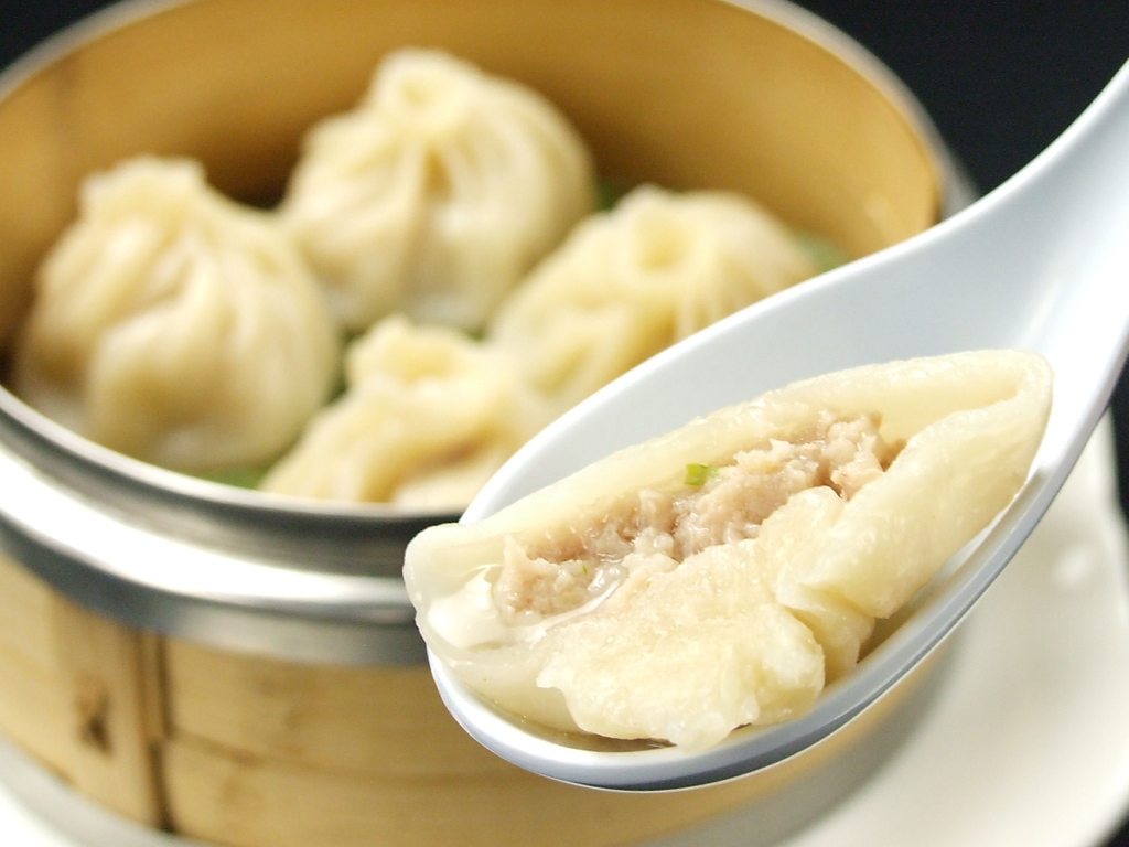 女性に嬉しい飲茶も食べ放題！海老餃子/小籠包/ひとくち桃まん/豚角煮チマキ