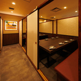 会社宴会や大型宴会・パーティーにピッタリな広々個室をご用意！柔らかな照明灯る優美な空間が特別なご宴会を演出します♪旬の味覚愉しむ本格料理と銘酒で贅沢なご宴会をお楽しみ下さい