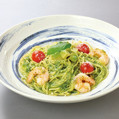 海老とアボカドのジェノベーゼ