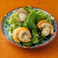 料理メニュー写真&nbsp;【海鮮】蒸しホタテとパクチーのサラダ