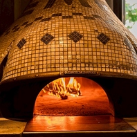 高温で焼く特製石窯☆