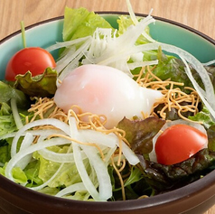 温玉シーザーサラダ