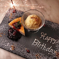 WHAT S UP? ワッツアップの特集写真