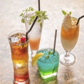 季節限定のオリジナルメニュー！彩り鮮やかなカクテルは非日常をさらに演出致します。