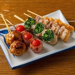 【豊富な串焼き】鶏串、豚串、巻串、野菜串、変わり串など、定番～季節の食材など串焼きで！