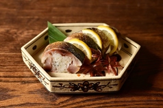 炙り〆鯖の棒ずし