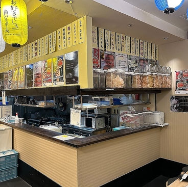居酒屋それゆけ！鶏ヤロー！名古屋駅前店の雰囲気1