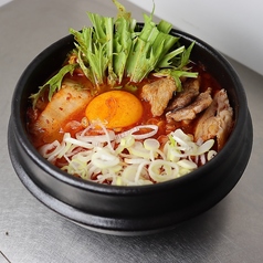 牛カルビと水菜のスンドゥブ