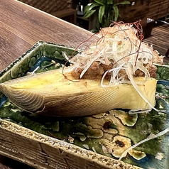 焼きたけのこ　山盛り薬味の肉味噌