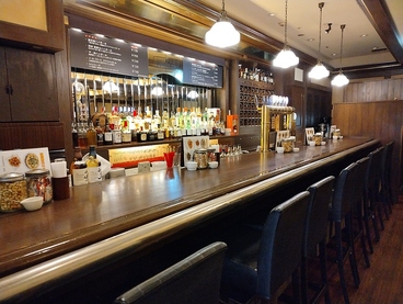 HIGHBALL BAR 梅田楽天地 1923の雰囲気1