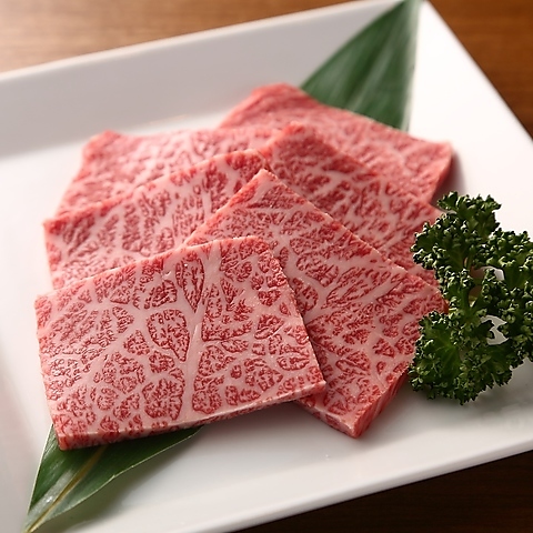 《安心・安全の個室完備》老舗精肉店直送の飛騨牛焼肉！