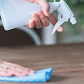 【万全の感染症対策で快適】換気設備の設置や卓上設置物の消毒などを行っておりますので、安心してお食事できます。