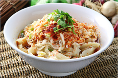 油刀削麺 (とうしょうめん)