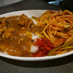 カレーもナポリタンも両方食べれる男のロマンセット(もちろん女の子も)