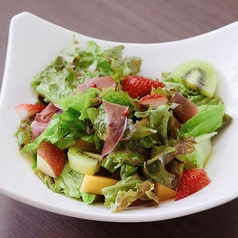 単品生ハム入りフルーツサラダ
