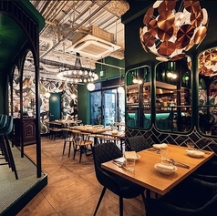 プーケットオリエンタル 横浜店の雰囲気1