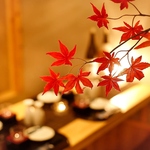 大人数宴会は最大80名様まで貸切OK！自慢の一品料理と共に。お気軽にお電話にてご相談ください