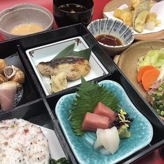 ひびこれのおすすめ料理1