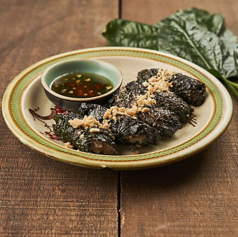 牛ひき肉のベトナムハーブ包み焼き