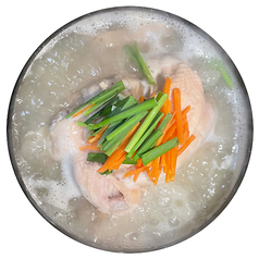 参鶏湯（サムゲタン）
