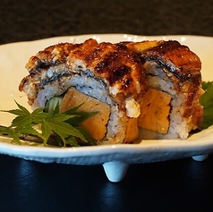 名物はなふさ巻き~鰻と玉子の棒鮨~ 2貫