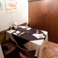 神戸牛&シチリアワイン 厨 KURIYA 神保町本店の雰囲気2