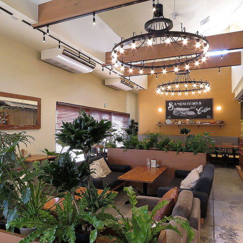 Farm to Tableをコンセプトに地元兵庫の食材を使用した美味しい料理をお客様にご提供