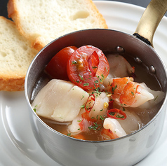 《アヒージョ》