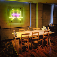 店内は暖かみのある雰囲気です。