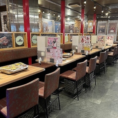 赤から 新宿東口店の雰囲気1