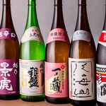 季節ごとのおすすめ日本酒を取り揃え、全8～12銘柄を常備。