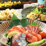 単品メニューには、マグロの山かけ、サーモン、甘エビのお刺身もございます。鮮度抜群。コスパ最強！