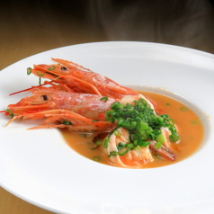 バターも薫る海老の酒蒸し