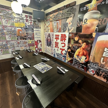 居酒屋それゆけ！鶏ヤロー！御茶ノ水店の雰囲気1