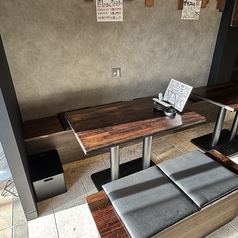 ４名様掛け×２テーブル