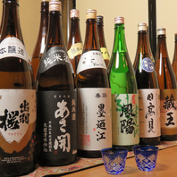 日本全国から地酒を取り揃え。