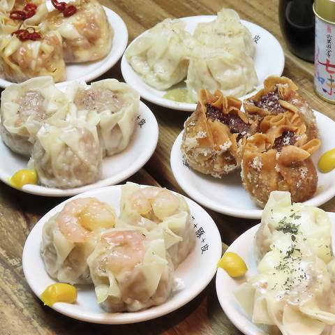 【和みの空間】毎日仕込む手作りシウマイと国産豚の旨味を活かしたメニューの数々！