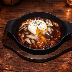 白金チーズが融ける竜卵載せ熱々ハンバーグ（２個入り）