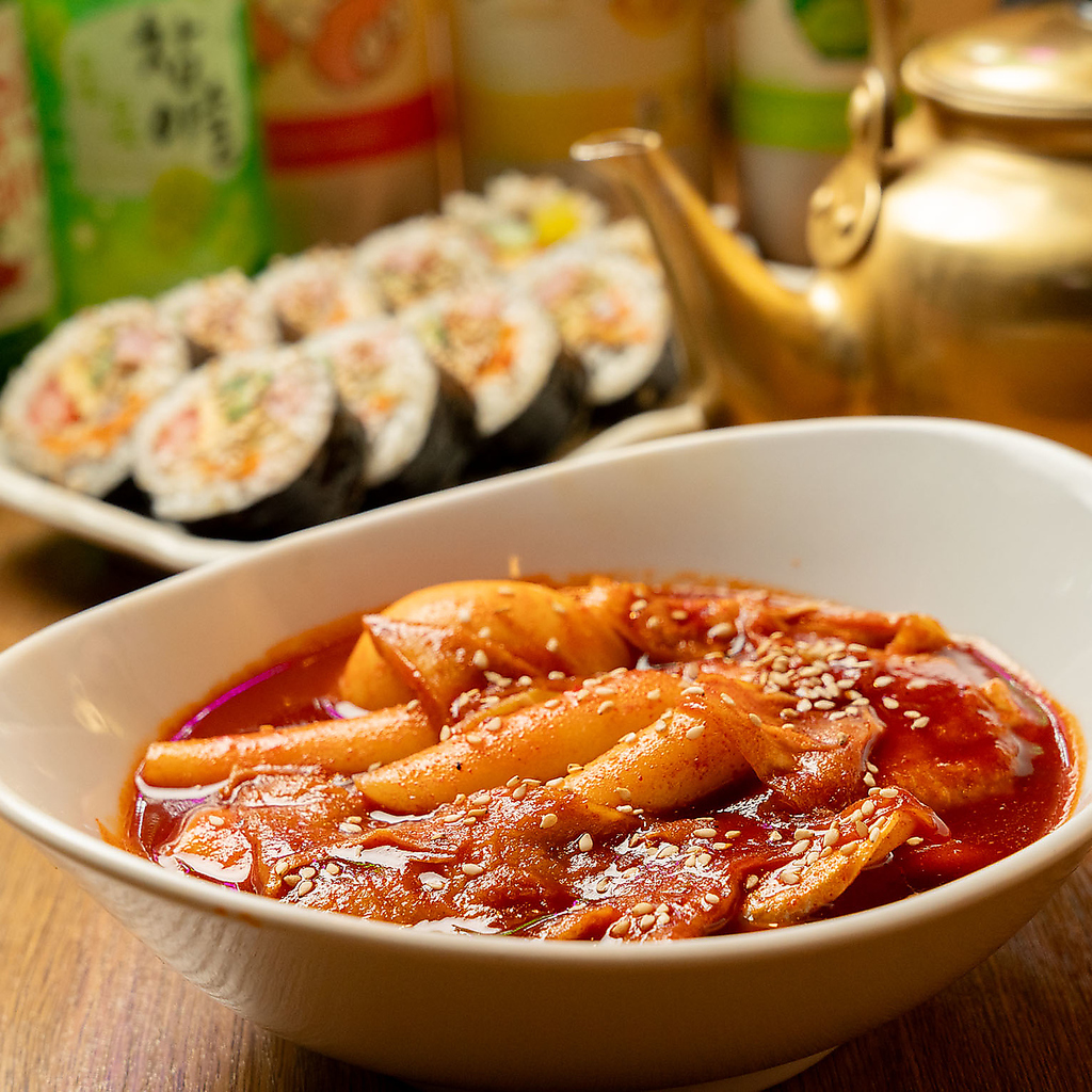 【韓国料理 ホンデポチャ 横浜西口店】