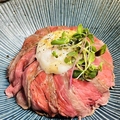 料理メニュー写真&nbsp;【超おすすめ】ローストビーフ丼（単品）