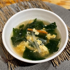 ワカタマスープ（ワカメとたまごのスープ）