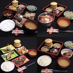 ランチ営業しております♪濃厚で脂ののったぎんだら味噌焼きやさば味噌焼きなどが愉しめる！