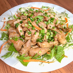 鶏肉のレモングラス炒め