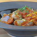 料理メニュー写真 アサリのトマトソース