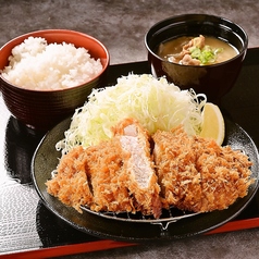 厚切りロースかつ定食（まろやかソース）